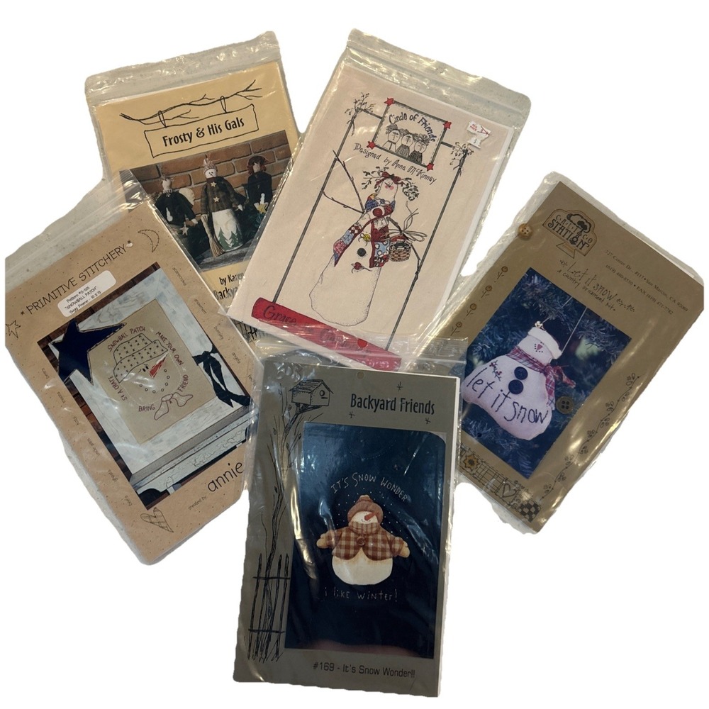 Vintage (1990s) 5 Primitive Snowmen Patterns: Wall‎ Hangings/Ornament/ Figures